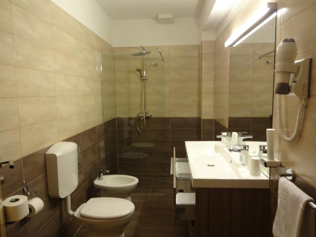 Fedrig Private Rooms & Apartment 科巴里德 外观 照片