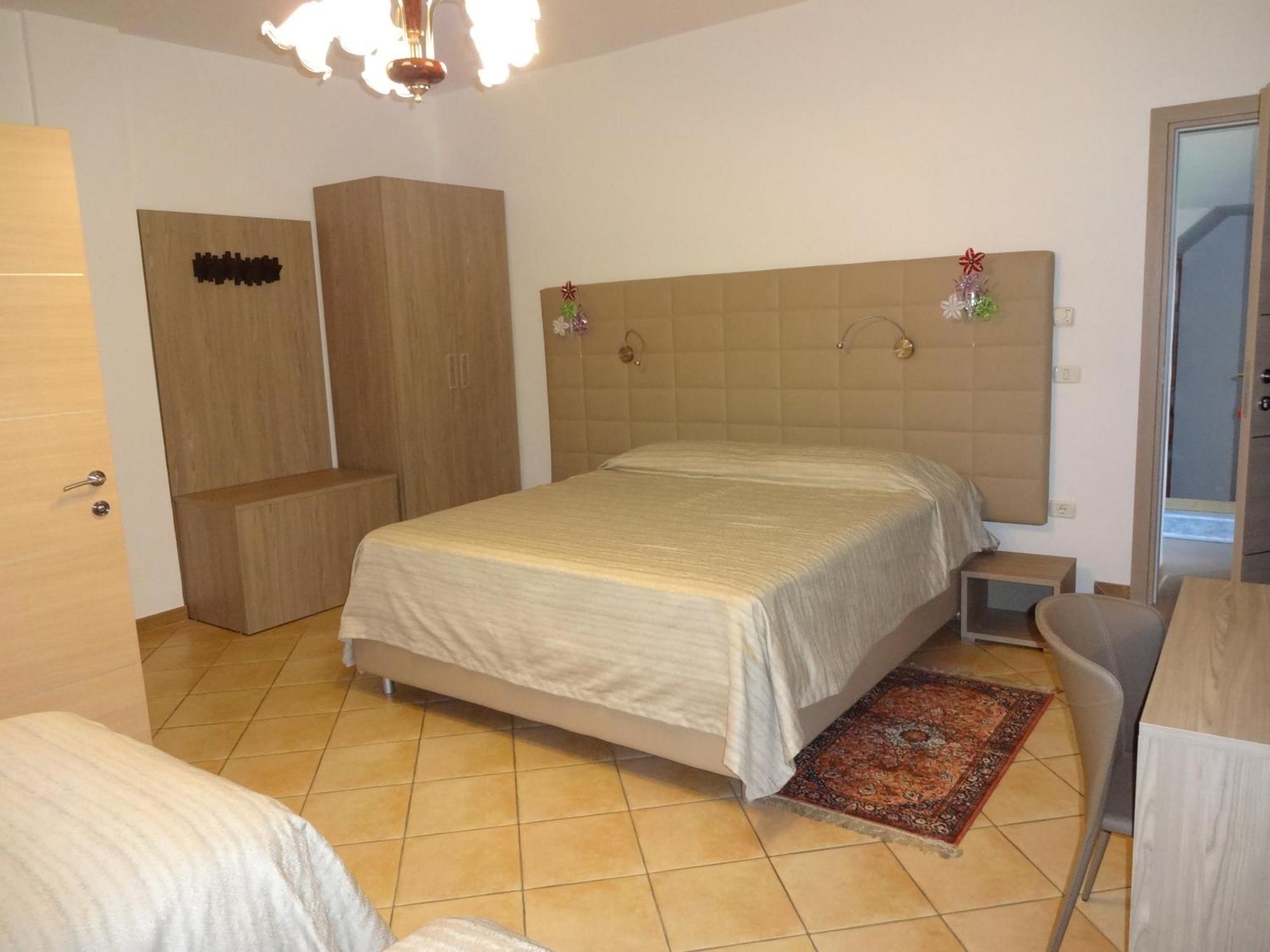 Fedrig Private Rooms & Apartment 科巴里德 外观 照片